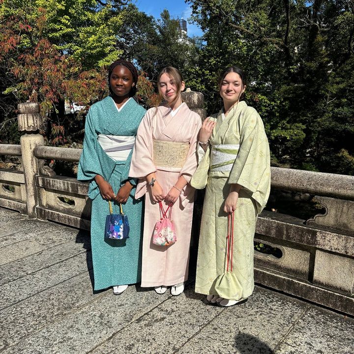 lyce sjour japon lundi 21 octobre rveil trs matinal pour un dpart en train 1 - Le lycée